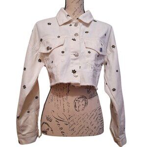 NWOT Angel Kiss White Cropped Denim Jacket w/ Embroidered Daisies Raw Hem Small